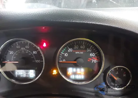 2013 Jeep Wrangler Unlimited Rubicon 10Th Anniversary from USA, damaged, VIN 1C4BJWFG7DL665138